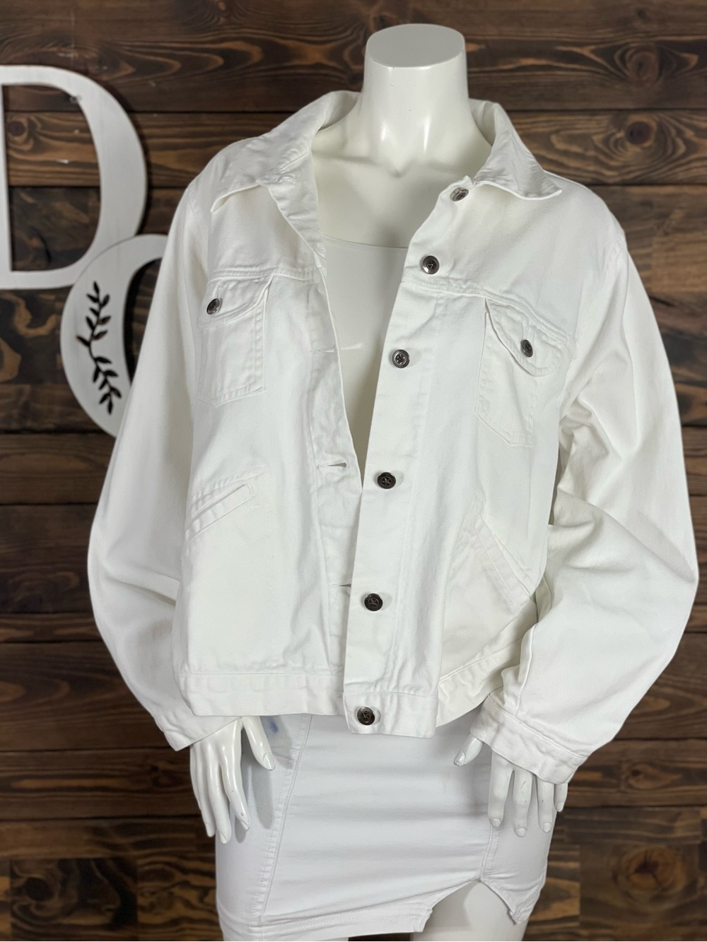 Khakis | Vintage White Jean Classic Relaxed Denim Jacket Star Buttons Pockets